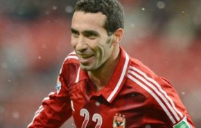 حملة إلكترونية واسعة للعفو عن أبو تريكة.. ومحمد صلاح يعلق