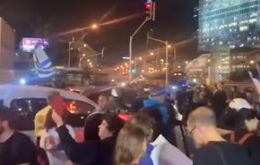فيديو.. مظاهرات في 