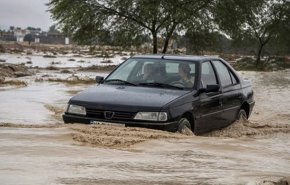 السيول تجتاح مناطق في 9 محافظات ايرانية