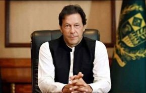 عمران خان: نسعى لتطوير العلاقات مع ايران