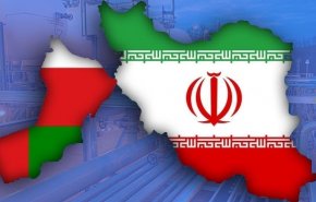 روحاني يهنيء بالعيد الوطني العماني 