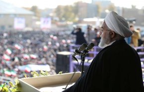 روحاني: لن نطأطئ رؤوسنا امام اميركا