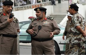 عشرات الأطفال بالسعودية ممنوعون من السفر!