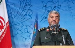 اللواء جعفري: قوة أميركا وهيمنتها ماضية الى الزوال