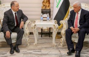الفياض والبارزاني يؤكدان اهمية تعزيز التعاون المشترك بين بغداد واربيل
