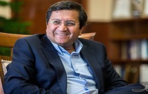محافظ البنك المركزي الايراني: سعر العملة الصعبة سيواصل انخفاضه