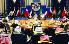 شاهد؛ غموض حول مشاركة قطر في قمة دول مجلس التعاون