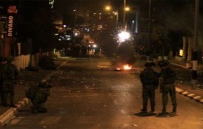 الاحتلال يشن حملة اعتقالات ومداهمات واسعة في الضفة والقدس