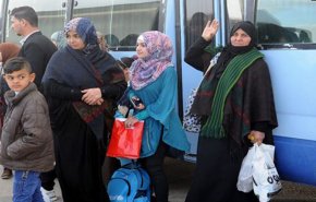 استمرار عودة المهجرين السوريين عبر معبر نصيب الحدودي