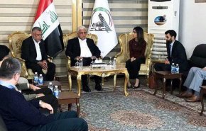 هيئة الحشد الشعبي تكرم الناشطة الايزيدية نادية مراد
