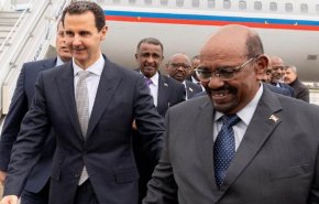 عطوان: من هو الزعيم العربي الثاني الذي سيطرق أبواب دمشق بعد البشير؟ 