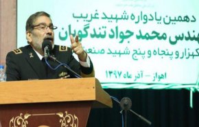بإنتهاج ايران الاقتصاد المقاوم سنمرغ انف ترامب بالتراب