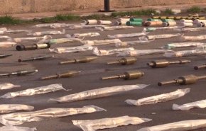 شاهد؛ الجيش السوري يضبط اسلحة من مخلفات الارهابيين جنوب البلاد
