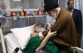 بالصور: من هو آية الله هاشمي شاهرودي؟