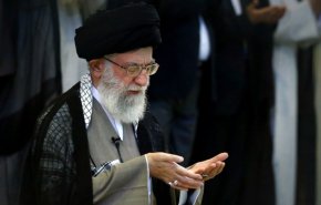 قائد الثورة سيصلي على جثمان الفقيد آية الله هاشمي شاهرودي