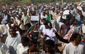 السودان  فوق صفيح ساخن