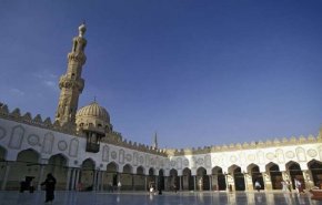 مصر.. طفل أزهري يغزو الإنترنت بإنشاده (+فيديو)