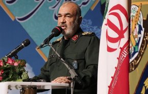 شاهد.. مؤتمر في طهران يكشف عن 40 عاماً من المؤامرات