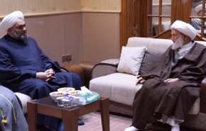 بالصور..زيارة جماعة علماء العراق لاية الله عيسى قاسم