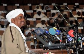 حزب البشير يرفض تحميله مسؤولية تدهور الأوضاع بالسودان
