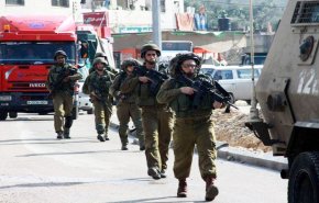اصابة فلسطيني بجراح خطيرة برصاص الاحتلال في الضفة الغربية 
