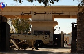 كيف ردت الفصائل على سحب موظفي السلطة من رفح؟