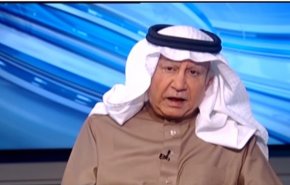 تركي الحمد ينتقد الحكومة السعودية بتغريدة مثيرة عن الفتاة 