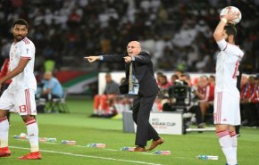 كأس آسيا 2019: مدرب الهند يرى كرة القدم كريكيت جديدة 