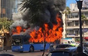مشاهد تثير الجدل في الساحة المغربية!
