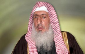 هذان الرجلان ينتظران موت مفتي السعودية بفارغ الصبر
