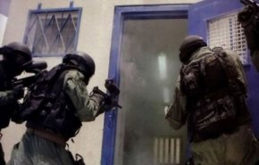 زخمی شدن 100 نفر در حمله نظامیان صهیونیست به اسرای فلسطینی