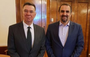 روسيا تؤكد على ايجاد الهيكليات اللازمة لتطوير التعاون الاقتصادي مع ايران

