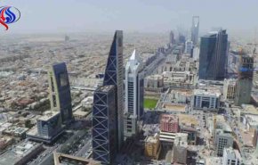 الملك السعودي يدعو عبد المهدي لزيارة الرياض