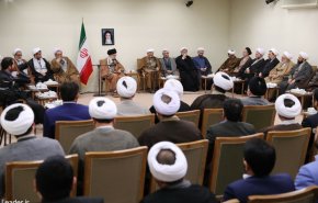 انتظار از حوزه علمیه قم برای حل ابهام‌ها و مشکلات دینی/ در روزهای انقلاب و کارهای جهشی، قم به نگاههای نو بیش از پیش احتیاج دارد