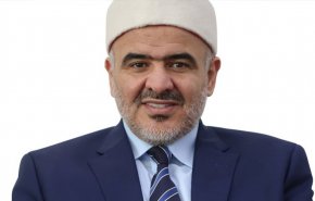  كاتب سعودي يهاجم 