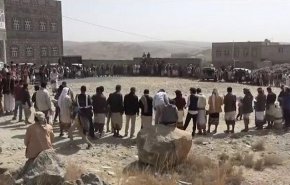 وقفة قبلية مسلحة في البيضاء تنديدًا باستمرار خروقات العدوان