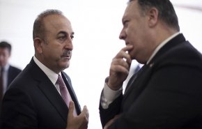 هذا ما دار بين أوغلو وبومبيو بشأن الإنسحاب من سوريا