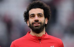 شاهد.. صلاح يستعرض مهاراته في تصويب الكرة وأنصار ليفربول يتوسلون