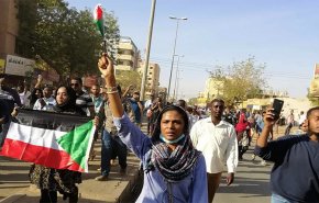 السودان.. دعوة لحكومة انتقالية وتحذير من إجهاض التظاهرات