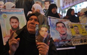شاهد ..بضغطة زر ستنقطع اموال الشهداء والاسرى الفلسطينيين!