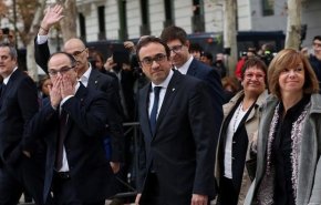 محاكمة تاريخية لقادة كاتالونيا الانفصاليين في مدريد
