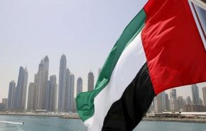 الإمارات تطلق برنامج التعقيم الوطني وتقيد حركة المرور