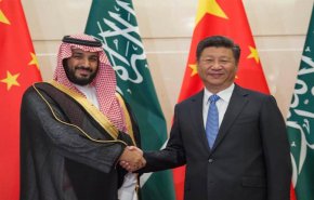 شاهد: سُخرية من قرار “ابن سلمان” تدريس اللغة الصينية في السعودية!