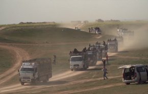 شاهد.. دواعش يخرجون من شرق سوريا بصفة مدنية
