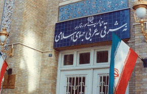 ايران تفرج عن معتقلة فرنسية