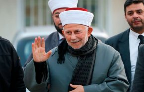 الاحتلال يوجه رسائل للأردن والفلسطينيين باعتقاله رئيس مجلس الأوقاف في القدس