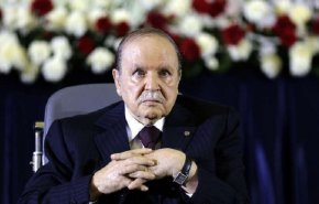 بن يونس: لا تشككوا في الملف الصحي لبوتفليقة