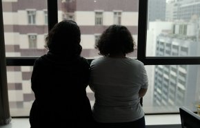 ساعات على ترحيل سعوديتين عالقتين في هونغ كونغ