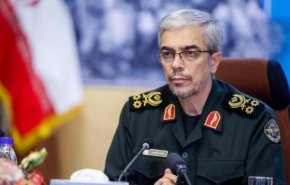 اللواء باقري: علينا تعزيز القوة الرادعة بوجه التهديدات