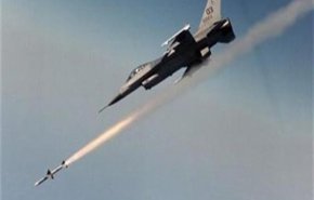 الاحتلال يشن  3 غارات جوية على مواقع في قطاع غزة
